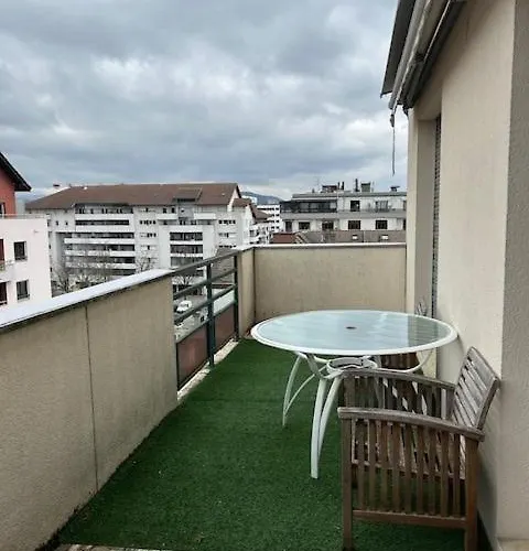 Les Berges Du Thiou Apartmán Annecy
